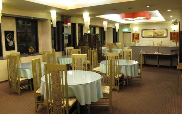 Hotel Platon Annex Green Plaza