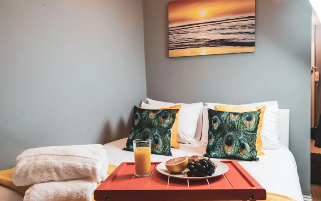 Novelty Suites