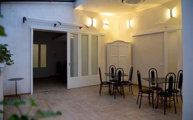 Giulio Cesare 14 Residence