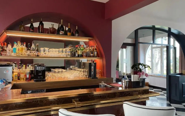 Park Hotel Bellevue