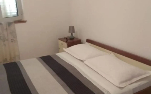 Seafront Charming Apartments Kosirina