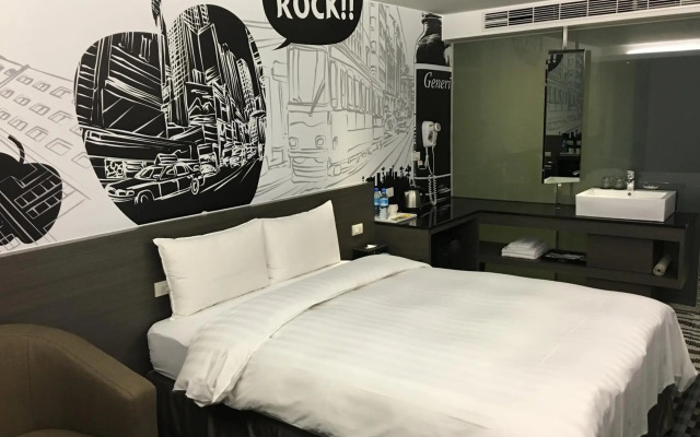 Chiayi Look Hotel