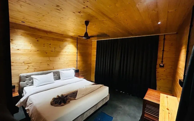 Seclude Eco Cottages