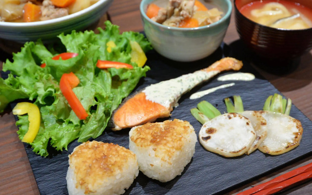 Guest House Denchi - Hostel