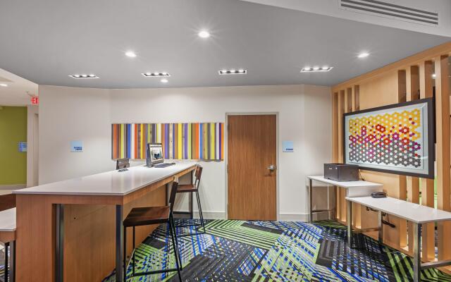 Holiday Inn Express & Suites Chanute by IHG