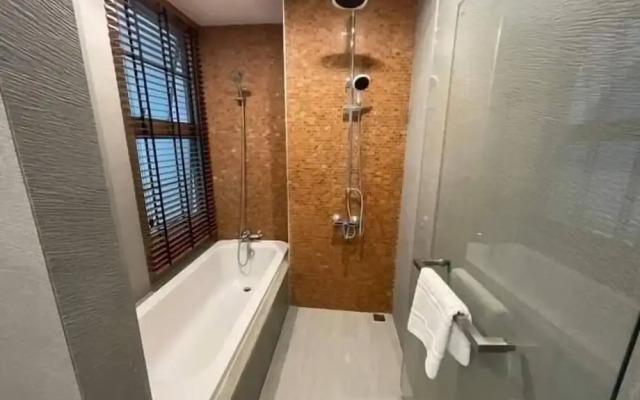 ViVi Avenue Thonglor