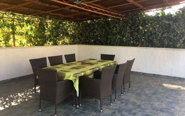 House Erra -family Frendly House