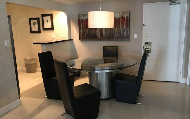 Alexander by Design Suites