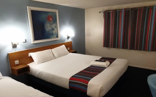 Travelodge Manchester Birch M62 Eastbound