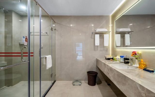 Pipaxi Hotel