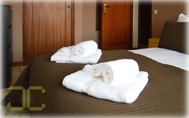 Learn Porto Apartment by JC