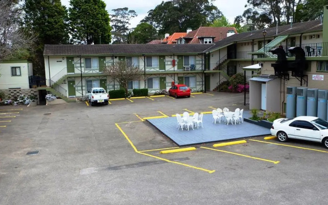 The Ascot Motel