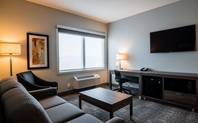 Amsterdam Inn & Suites, an Ascend Collection Hotel