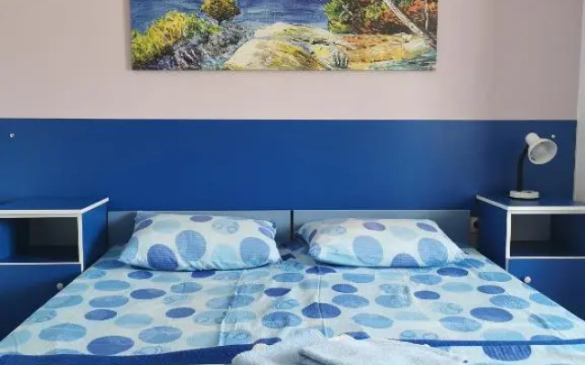 Blue Apartments & Suites