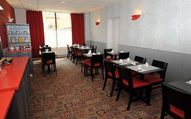Hotel Carmin