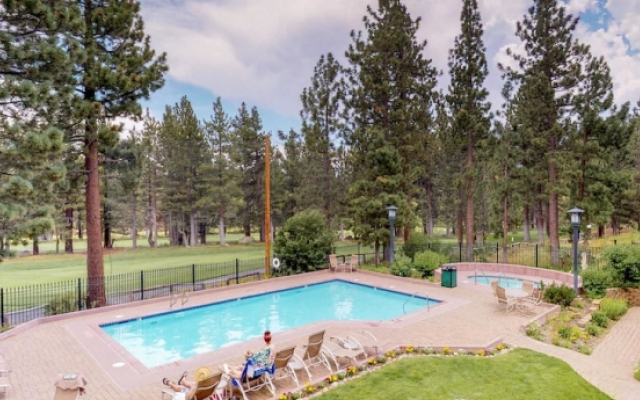 Mammoth Green Condos