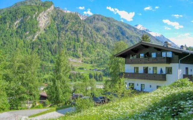 Haus Kitzsteinhorn 6 by Alpen Apartments