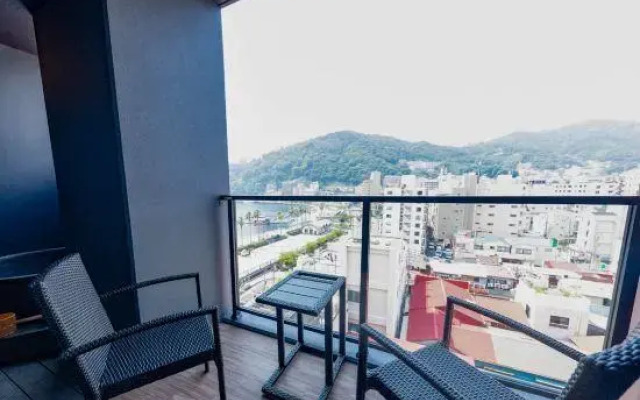 Livemax Resort Atami-Seafront