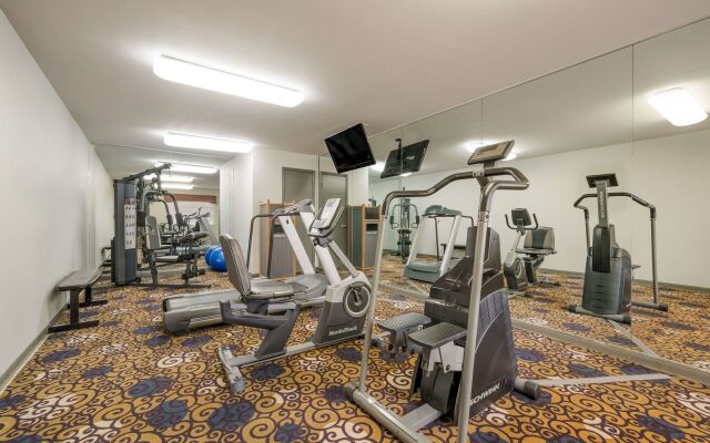 SureStay Hotel by Best Western Deer Park