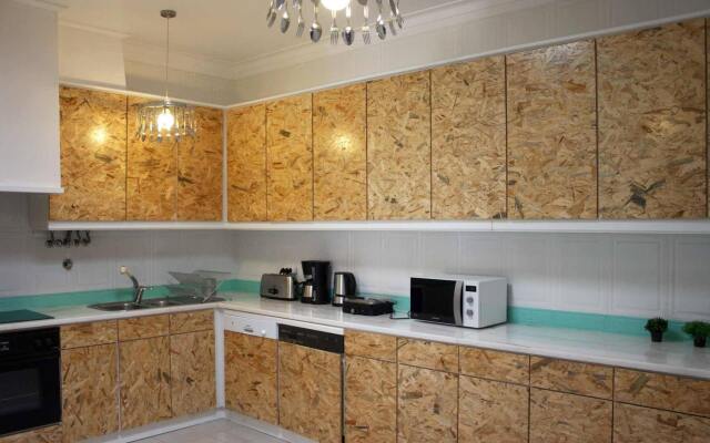 Hostel 2300 Thomar
