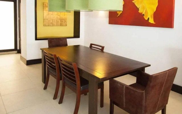 Aldea Thai by TeAmoPlaya