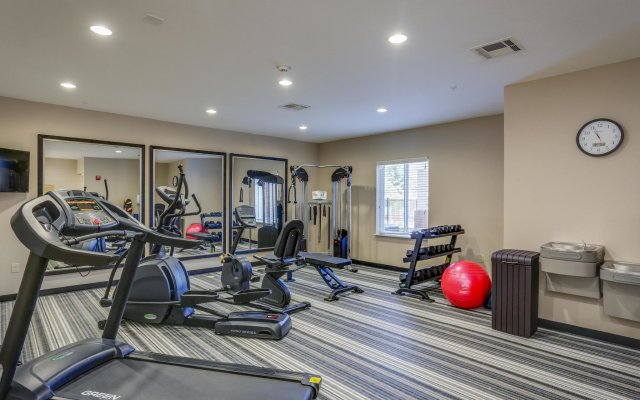 Candlewood Suites College Station