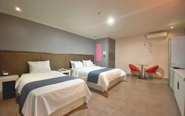 Jeonju Deokjin-dong Xi Hotel