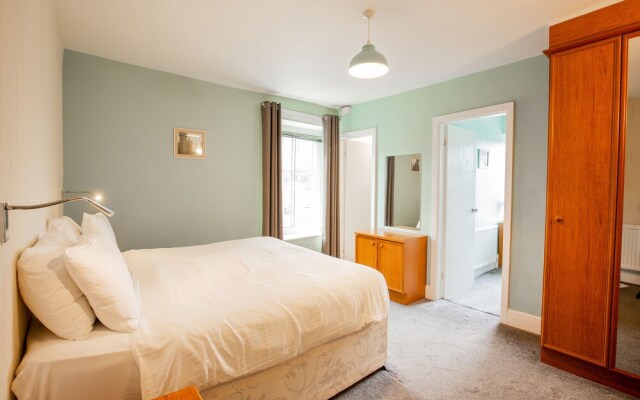 The Padarn Hotel