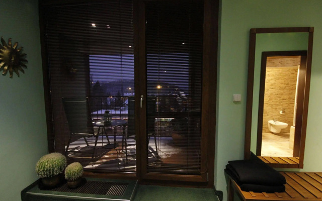 Max Inn Hotel