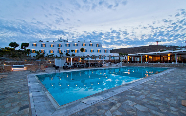 Yiannaki Hotel