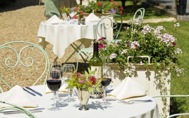 Chateau Le Mas De Montet