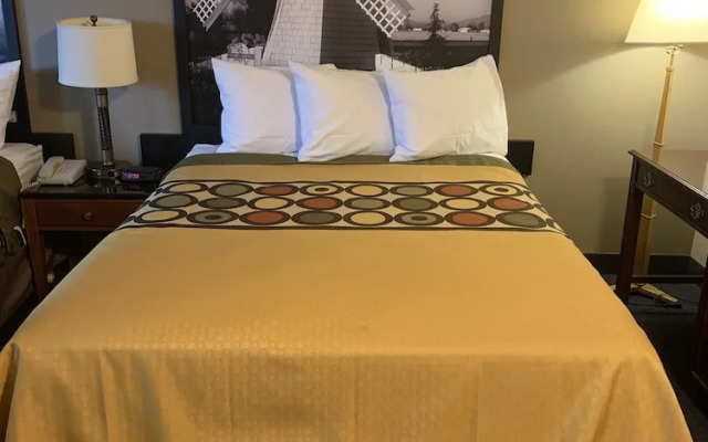 Sutton Suites Hotel