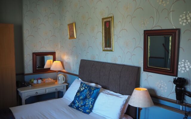 Meare Manor Guest house