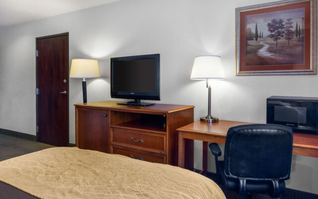 Comfort Inn & Suites