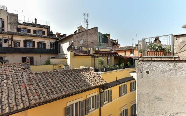 Navona Charming Apartment