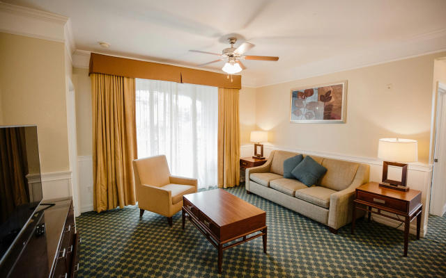 Calypso Cay Vacation Villas