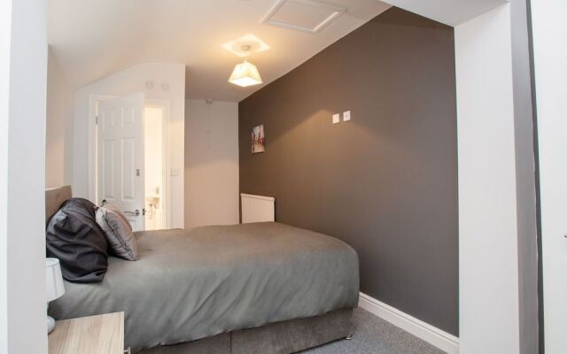 Crewe Rooms Ruskin Road