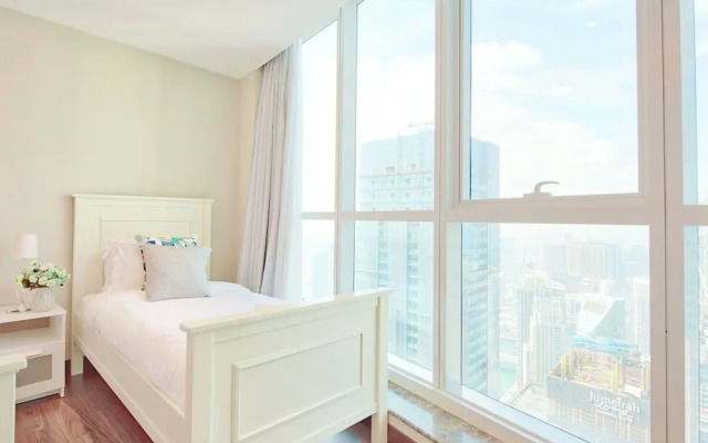 Luton Vacation Home The Torch