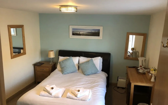 The Elm Tree Inn