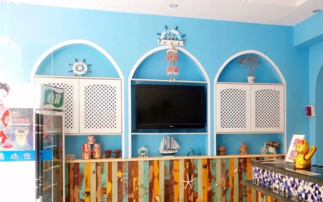 V8 Express Hotel Shangping St 7 Alley