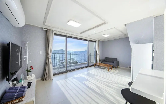 Yeosu Sumgeunel Pension