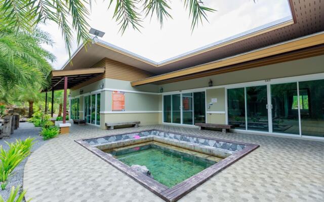 Saline Hot Spring Resort