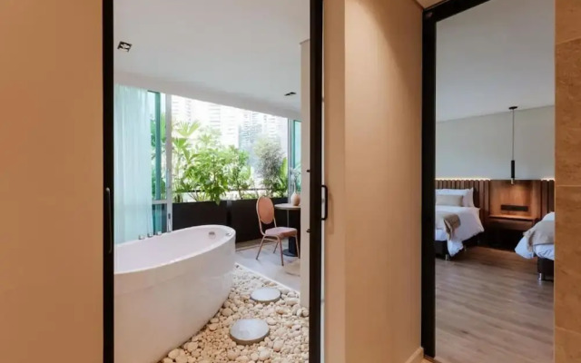 w Loft Superior Twin