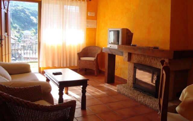 Apartamentos La Montaña