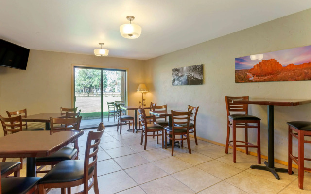 Best Western Ponderosa Lodge