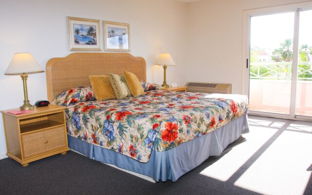 Castaways Resort and Suites