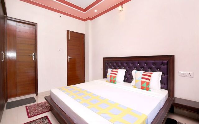 Oyo 17175 Home Blissful 2Bhk Kumarhatti