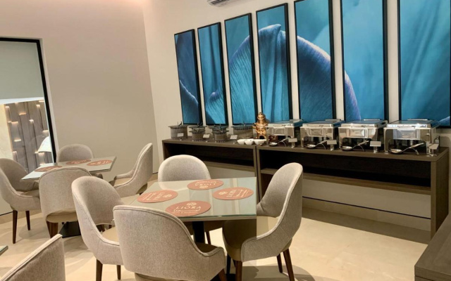 Liora Hotel