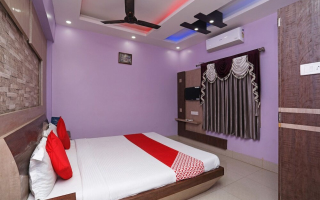 OYO 25006 Hotel Tr Palace