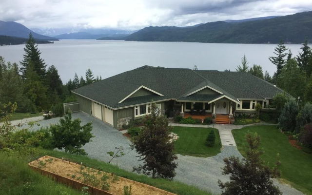 Suite Escapes BC